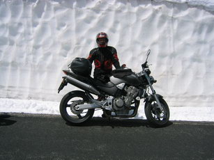 "ein wenig" Schnee am Col de l�Iseran